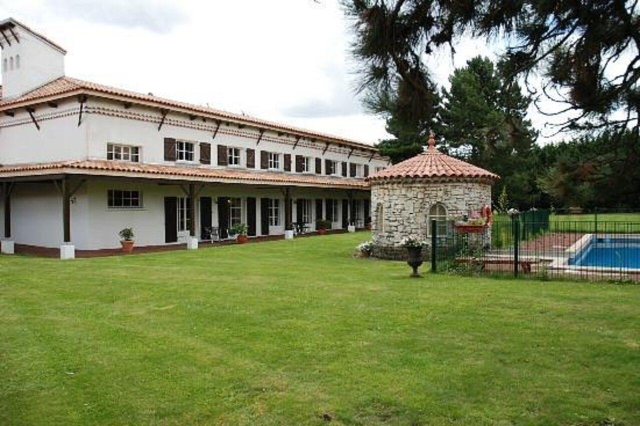 Logis Hotel & Restaurant - Lensotel Екстер'єр фото