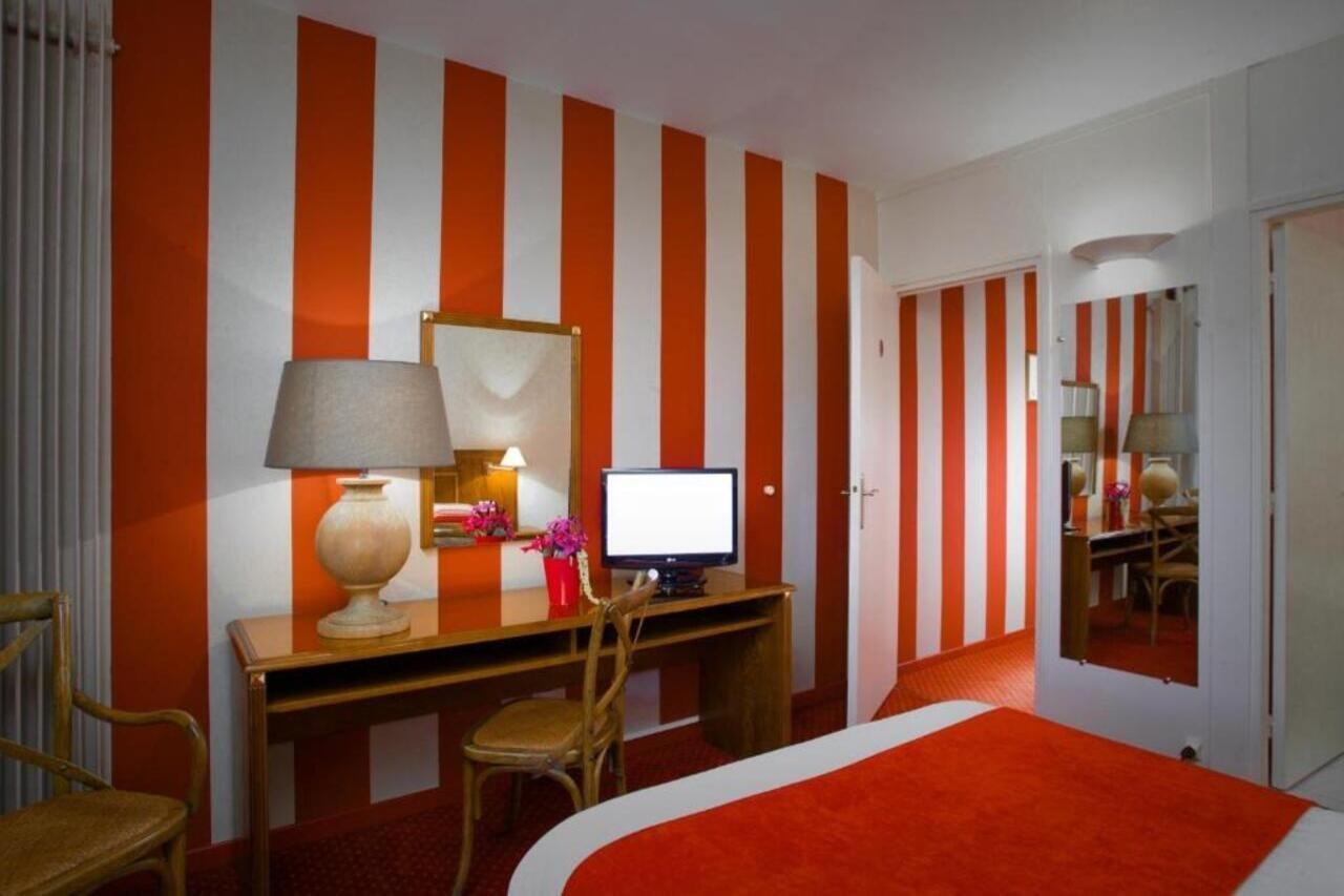 Logis Hotel & Restaurant - Lensotel Екстер'єр фото