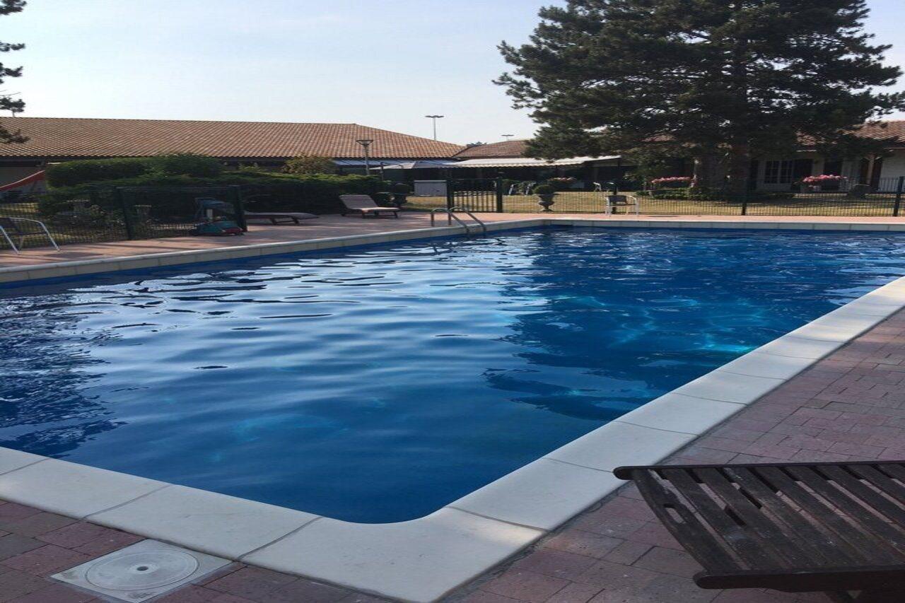 Logis Hotel & Restaurant - Lensotel Екстер'єр фото