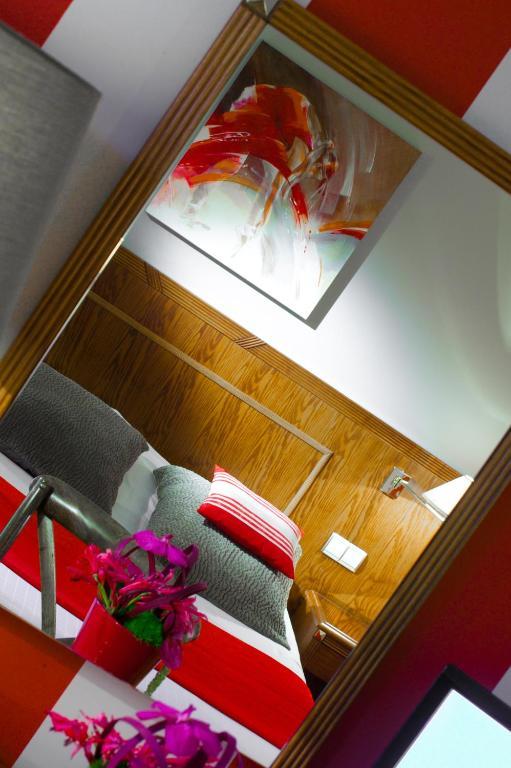 Logis Hotel & Restaurant - Lensotel Екстер'єр фото